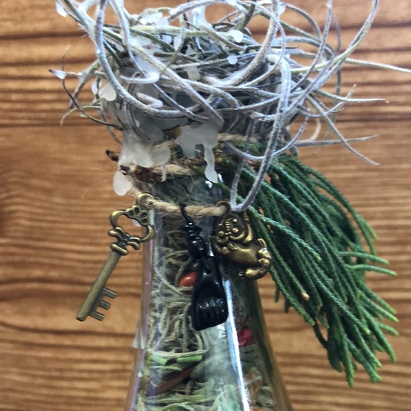 New Year Abundance| Prosperity & Protection Bottle spell - Picture 4 of 9